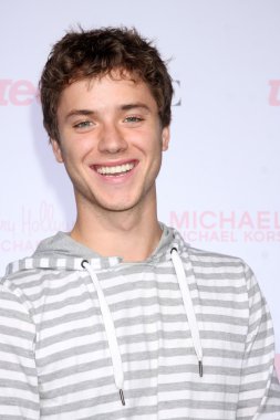 Jeremy Sumpter