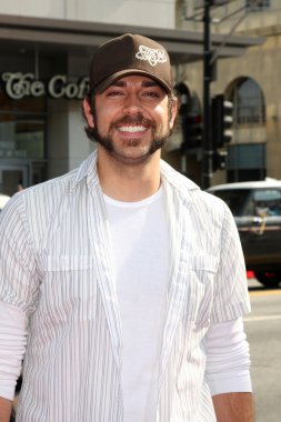 Zachary Levi