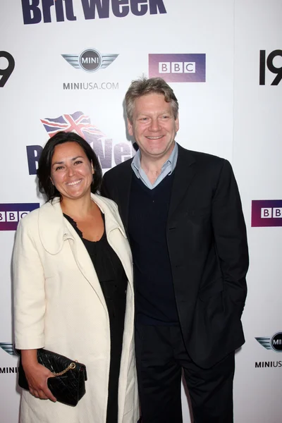 Kenneth Branagh & esposa Lindsay Brunnock —  Fotos de Stock