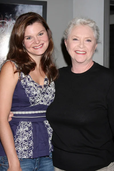 Heather Tom, Susan Flannery Guinness — Foto de Stock