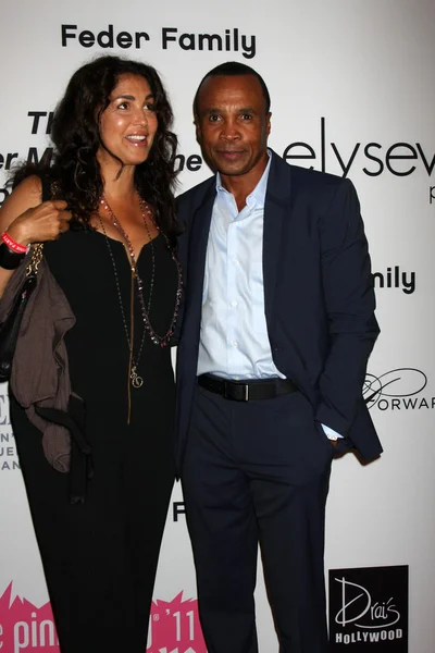 Sugar Ray Leonard, esposa Bernadette —  Fotos de Stock