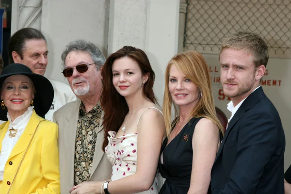 Russ, Amber Tamblyn, Marg Helgenberger, Ben Foster — Stock Photo, Image