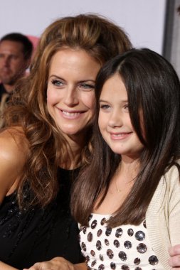 Kelly preston ve ella bleu travolta