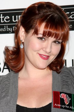 Sara Rue