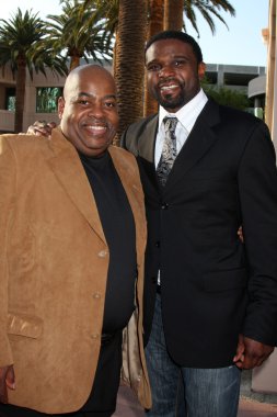 Reginald veljohnson ve darius mccrary