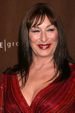 Anjelica Huston