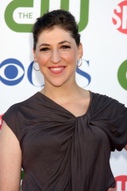 Mayim Bialik