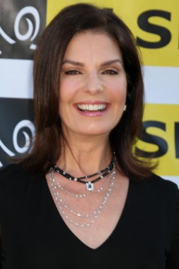 Sela Ward