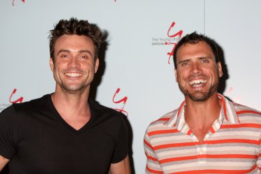 Daniel Goddard, Joshua Morrow