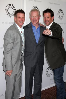Doug bilgin, neal mcdonough ve james denton