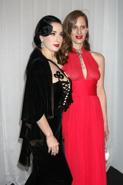 Dita Von Teese, Liz Goldwyn — Foto de Stock