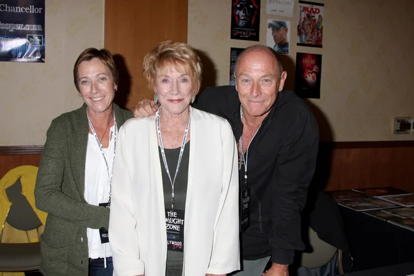 Filha Caren Bernsen, Jeanne Cooper & Son Corbin Bernsen — Fotografia de Stock