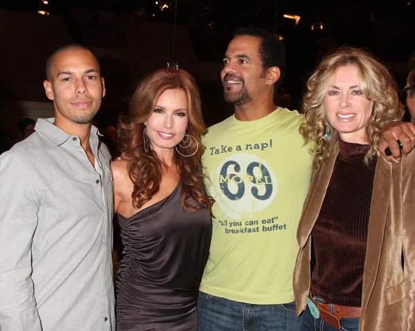 Bryton james, bregman e de tracey, kristoff st. john, eileen davidso — Fotografia de Stock