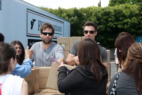 Lindsay Hartley, Michael Muhney, Daniel Goddard, Stacy Haiduk — Stockfoto