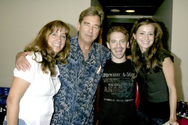 Wendy, Beau Bridges, Candice Bailey, Seth Green