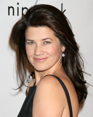 Daphne Zuniga