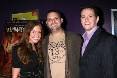 Bobbi dava luther, arkadaş ve tom malloy