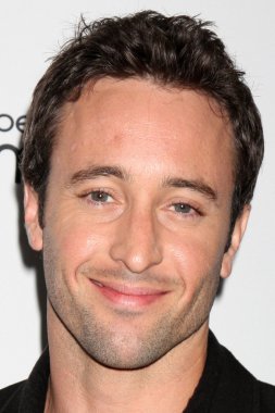Alex O'Loughlin