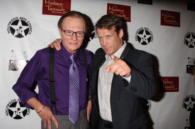 Larry king balmumu rakam, mark valley