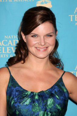 Heather Tom
