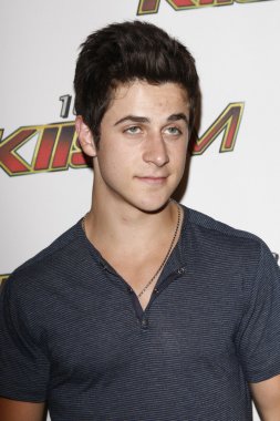 David Henrie