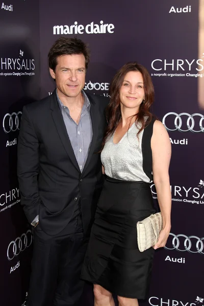 Jason Bateman, Amanda Anka — Zdjęcie stockowe