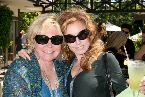 Patty Weaver, Tracey Bregman — Stock fotografie