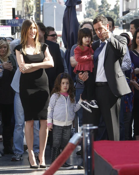 Adam Sandler, with daughters Sunny and Sadie — Stock Photo, Image