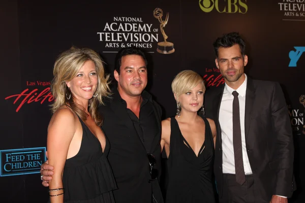 Laura Wright, Tyler Christopher, Kirsten Storms, & ? — Foto de Stock