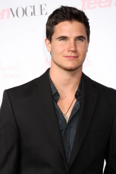 Robbie Amell — Stock Photo, Image