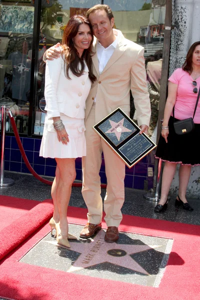 Roma Downey y Mark Burnett — Foto de Stock