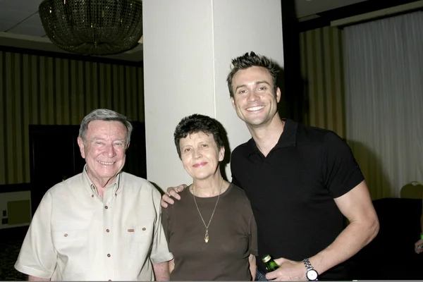 Daniel Goddard og hans foreldre – stockfoto