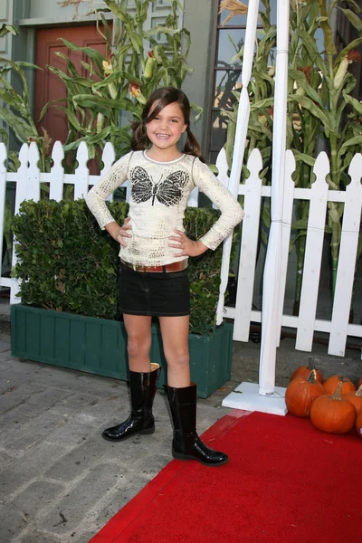 Bailee Madison — Stockfoto