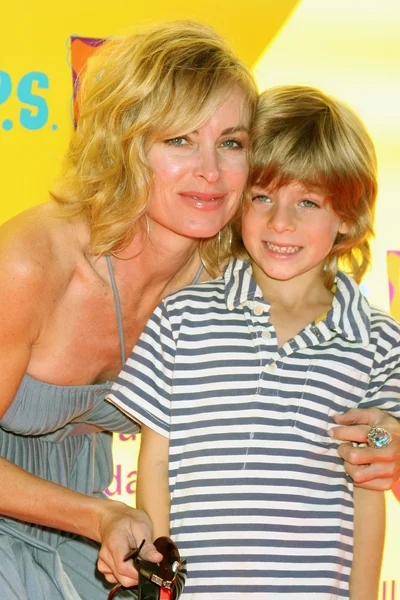 Eileen Davidson & hijo Jesse Van Patten — Foto de Stock