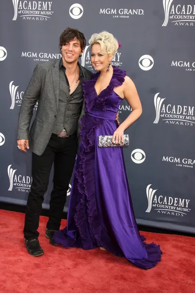 Joshua Scott Jones y Meghan Linsey de Steel Magnolia — Foto de Stock