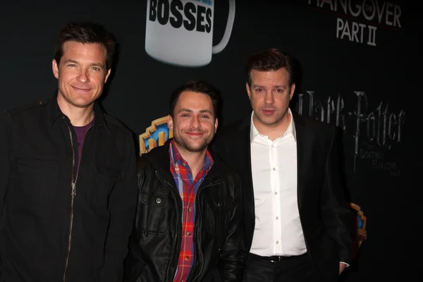 Jason bateman, dnia charlie, jason sudeikis — Zdjęcie stockowe