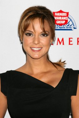 Eva Larue