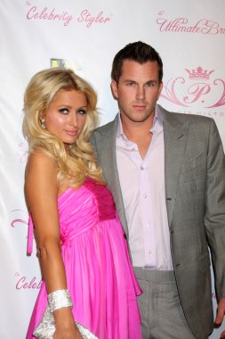 Paris Hilton ve Doug Reinhardt