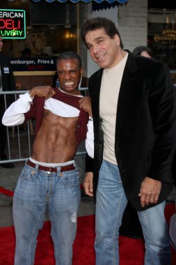 Tommy Davidson ve Lou Ferrigno