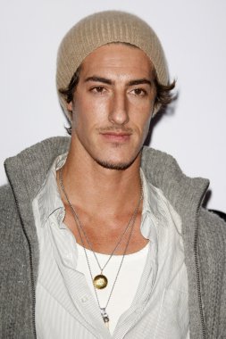 Eric Balfour