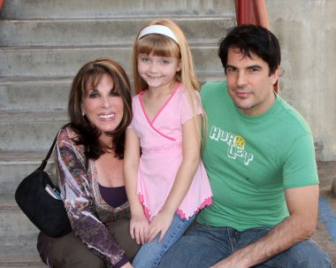 Kate linder, samantha bailey & thom bierdz