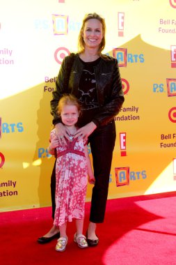 Melora Hardin ve kızı