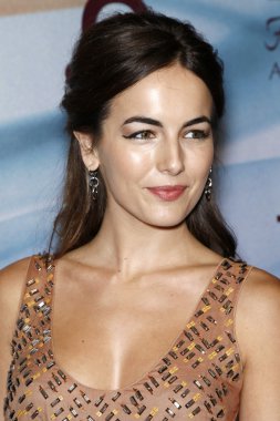 Camilla belle