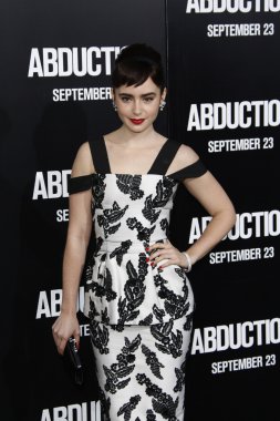 Lily Collins