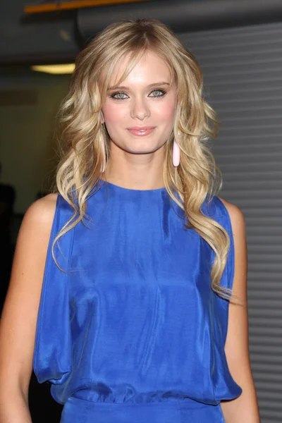 Sara Paxton — Zdjęcie stockowe