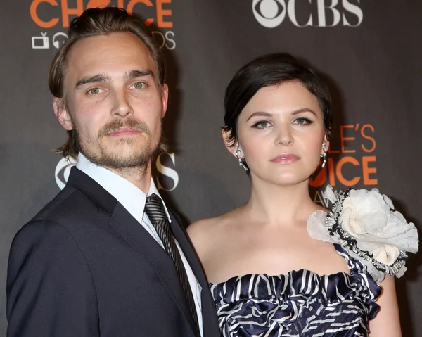 Joey Kern & Ginnifer Goodwin — Stock Photo, Image