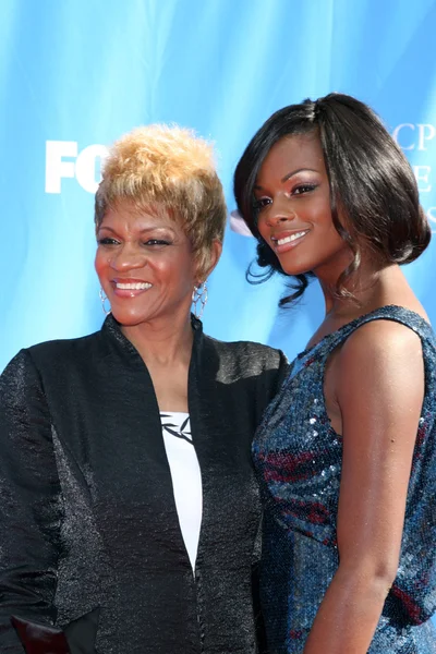 Tika Sumpter & mãe Janet — Fotografia de Stock