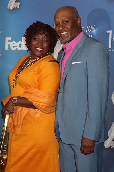 Lorette Devine & James Pickens Jr — Stock Photo, Image