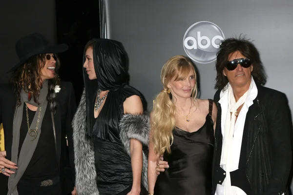 Steven Tyler, Joe Perry e gli ospiti — Foto Stock