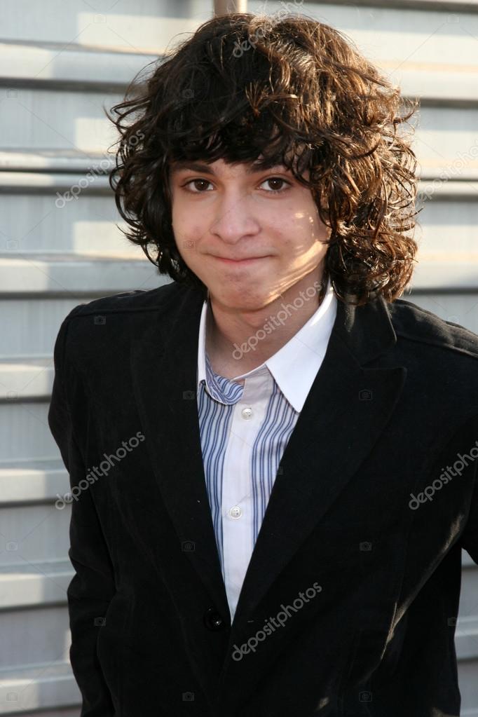 Adam Sevani 2022